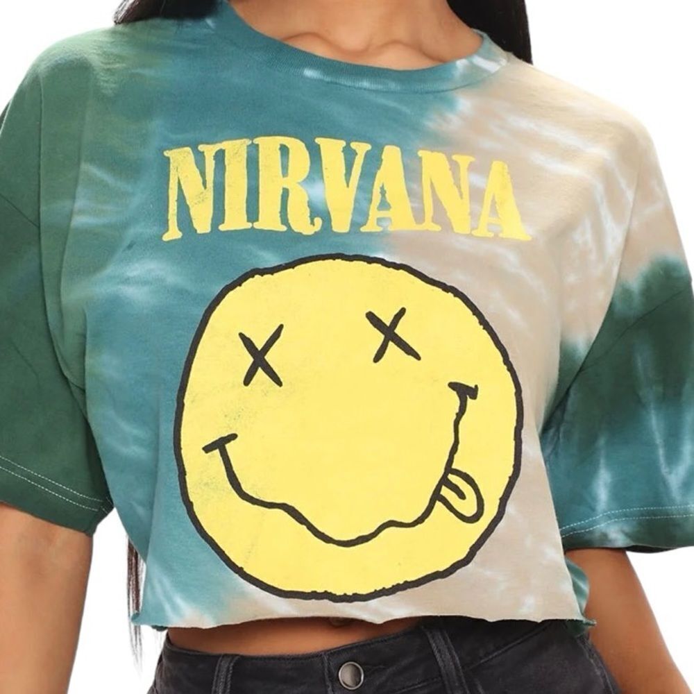 NIRVANA WOMENS TIE DYE‎ CROPPED TEE SHIRT, small